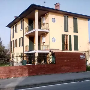 https://locanda-i-tarocchi.it-lombardy.com