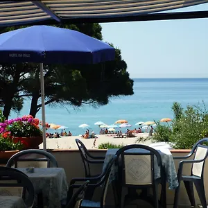 https://hotel-da-italo.it-tuscanyhotel.com